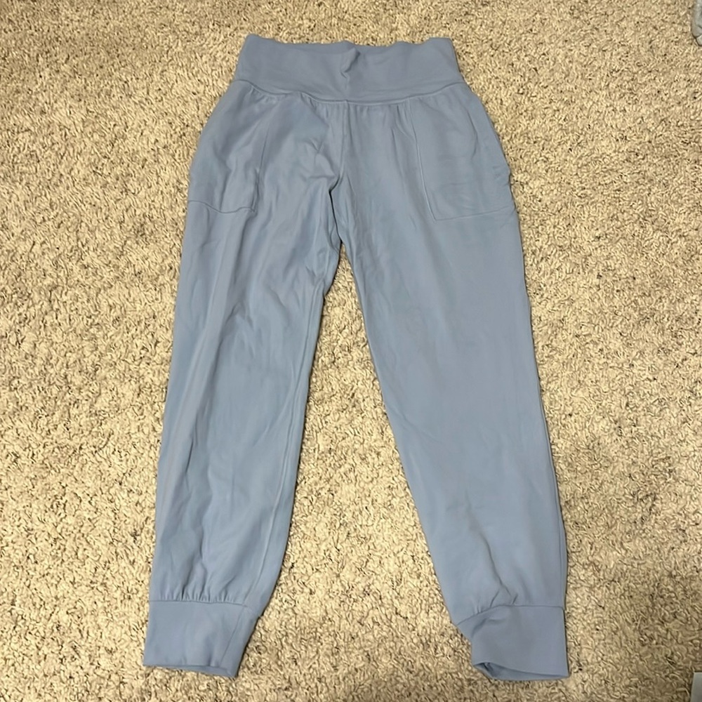 Athleta Salutation Jogger Size Medium Blue-Grey
